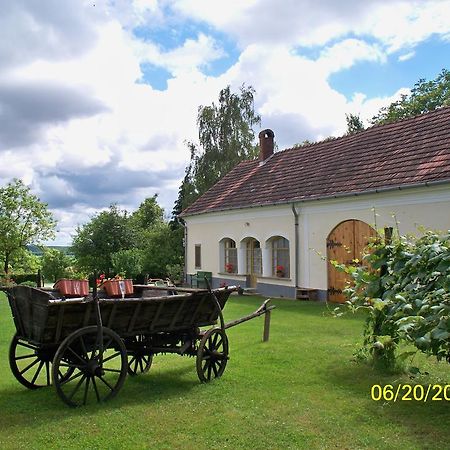 Molnárporta Apartman Szentgyorgyvolgy Kültér fotó